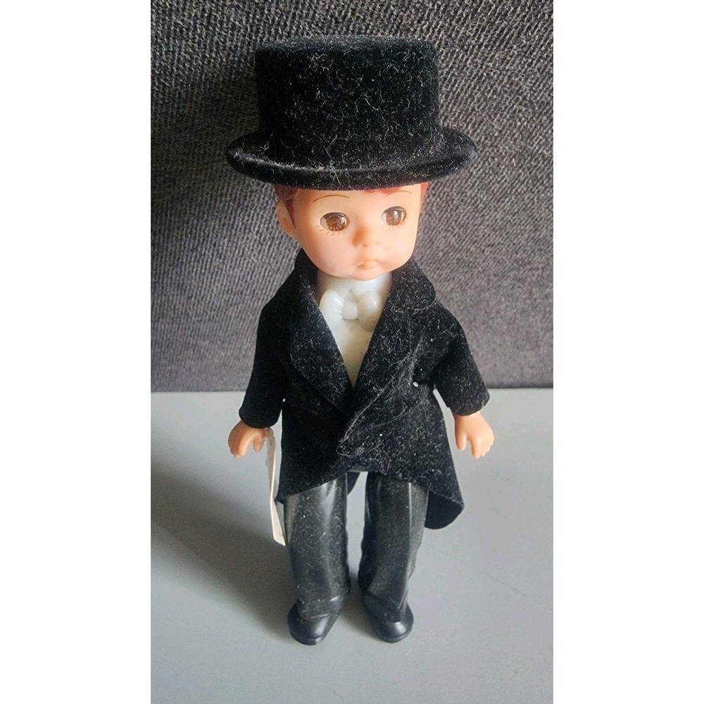 2002 Madame Alexander McDonald's Happy Meal Toy Memories Lifetime Groom Tag